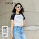 MO&Co.美式復古丘比特印花撞色插肩袖圓領(lǐng)短袖微修身T恤上