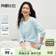 尚都比拉撞色拼接長(cháng)袖T恤女春季雙層圓領(lǐng)彈力肌理感上衣簡(jiǎn)約貝殼扣內搭