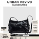 URBAN REVIVO2026春季女士簡(jiǎn)約通勤袢帶斜挎包UAYB50011 黑色