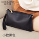 高巴度（GORBADO）女式手拿包2026新款潮真皮手拎包女小包手抓包軟皮簡(jiǎn)約迷你小挎包 黑色小款