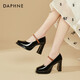 達芙妮超高跟鞋女法式氣質(zhì)一字式扣帶方頭粗跟單鞋女4623101118 黑色38
