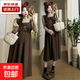孕婦秋裝連衣裙2025新款套裝刺繡燈芯絨背帶裙子秋季外出兩件套 背帶裙套裝 L