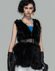 <em>皮草马甲</em>中长款 气质无袖V领女拼接 狐狸毛背