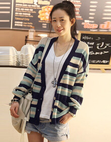 简布依 Jianbuyi 韩版女式<em>毛衣</em>外套<em>配色条纹</em>4粒