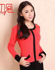 初见 女式 <em>羊绒</em>衫 拼接假<em>开衫加厚羊绒</em>衫针织毛