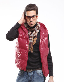 <em>千仞岗</em>CHERICOM休闲连帽背心羽绒<em>马甲</em>短款