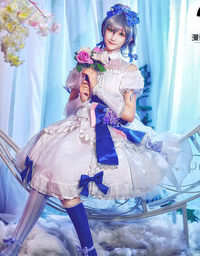 cos婚纱礼服