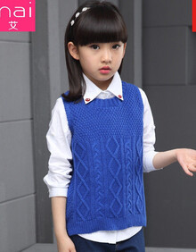 女孩毛线背心