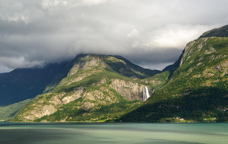 世游旅游 北欧四国双峡湾风情10天浪漫跟团游