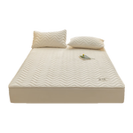 PLUS會(huì)員：MINISO 名創(chuàng)優(yōu)品 抗菌床墊床褥1.5x2米 夾棉可折疊四季透氣軟墊防滑褥子保護(hù)墊