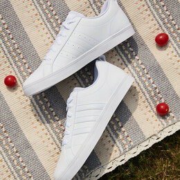 adidas 阿迪達(dá)斯 官方DAILY 3.0男子休閑場(chǎng)下籃球運(yùn)動(dòng)鞋板鞋GY2254