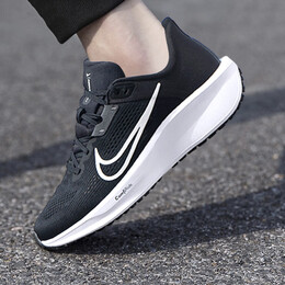NIKE 耐克 男子跑步鞋輕盈 QUEST 運(yùn)動鞋 AA7403-001 黑色 44碼