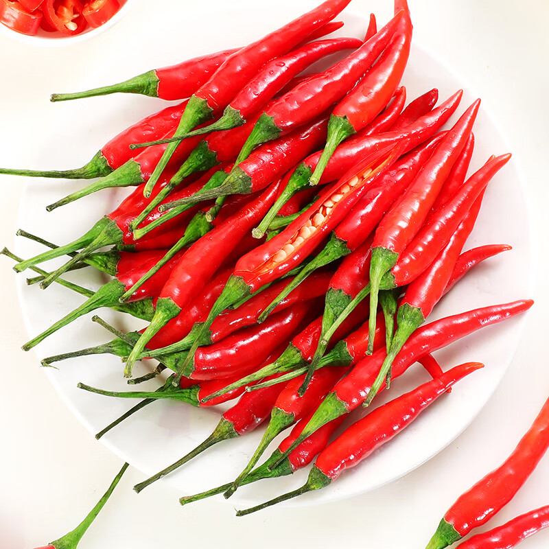 小米椒红辣椒新鲜朝天椒现摘指天椒