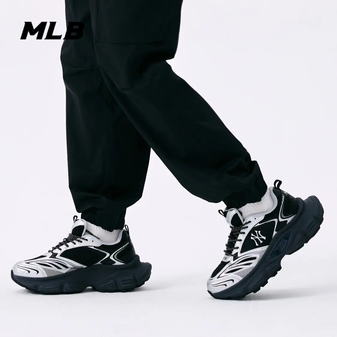 MLB老爹鞋 549元 - 86线报