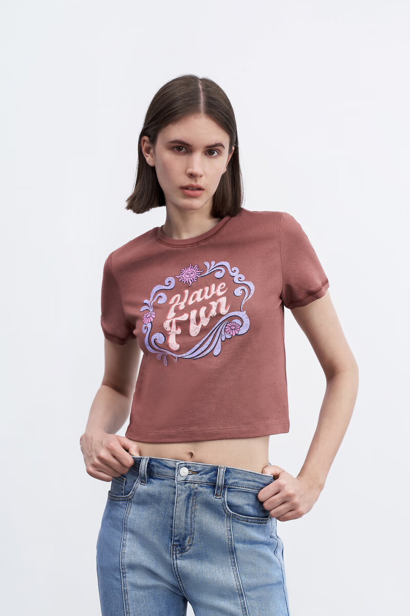 ur2022春夏新品女装休闲印花图案短款紧身t恤wl15r4mf2001砖红l