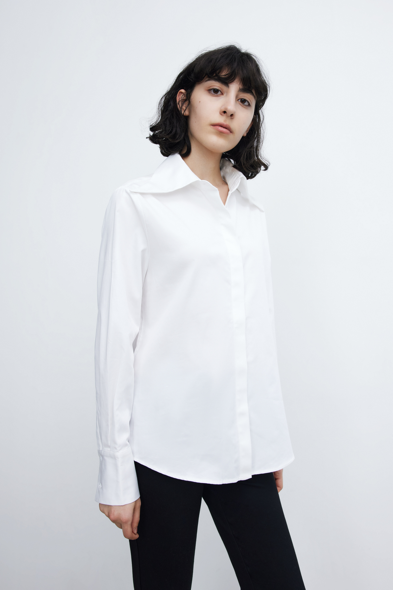 ur2022春季新品女装时尚气质薄款长袖开襟衬衫wg01s2be2001本白l