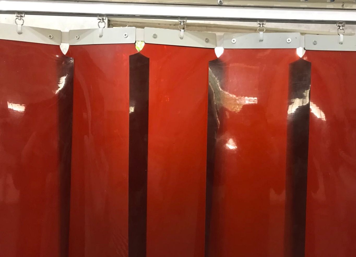 防弧光门帘焊接防护屏电焊遮光帘挡光布可推拉式移动门帘电焊防护屏风