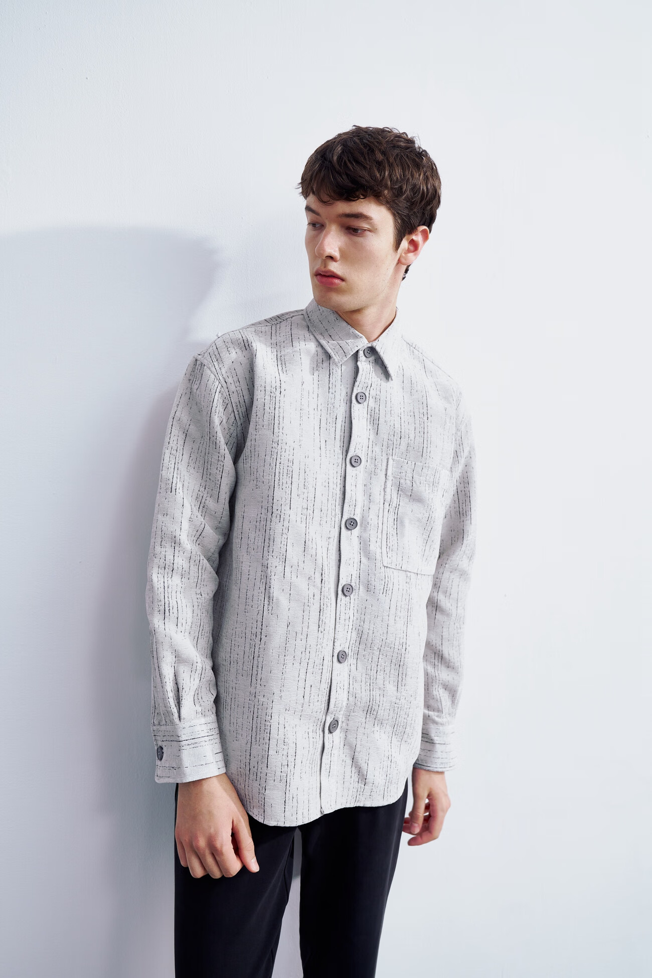 ur2022春季新品男装时尚潮流纹理宽松开襟衬衫mf04s2bn2011浅灰l