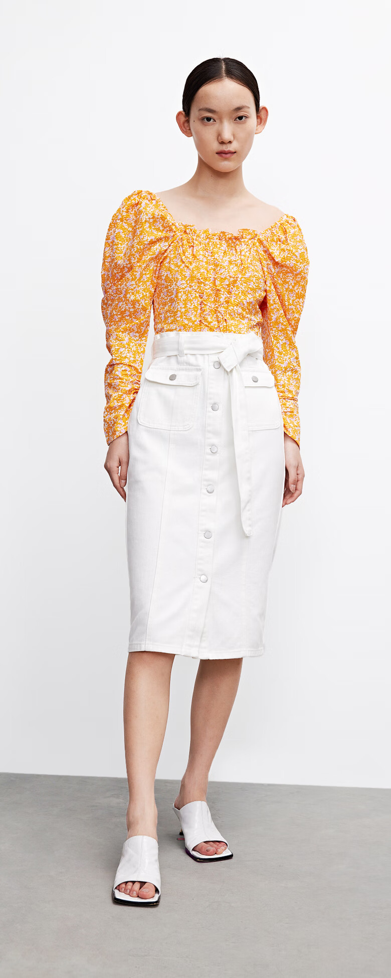 ur春夏女装时尚休闲方领合体型羊腿袖衬衫wh10r2cn2001 绿色印花 l