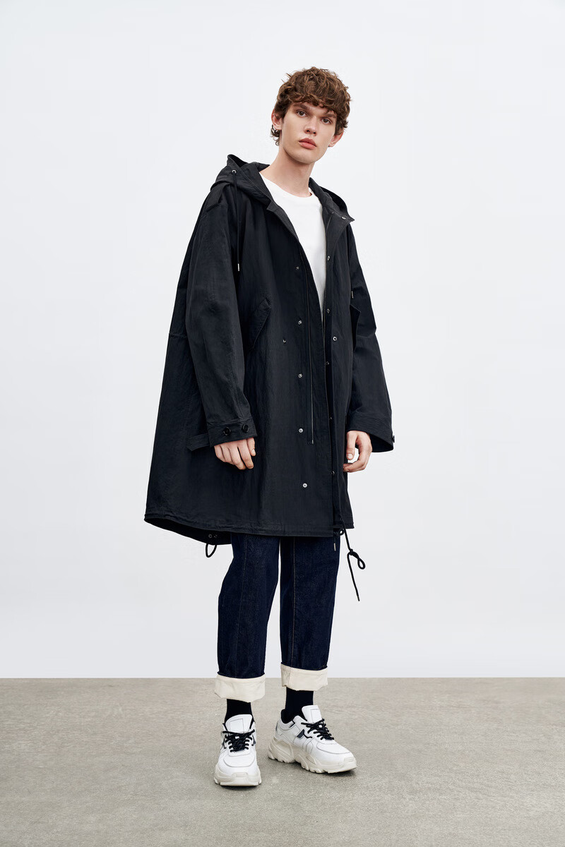 ur2021秋季新品男装韩系休闲简约帽领抽绳宽松风衣ml38s1dn2003 正黑