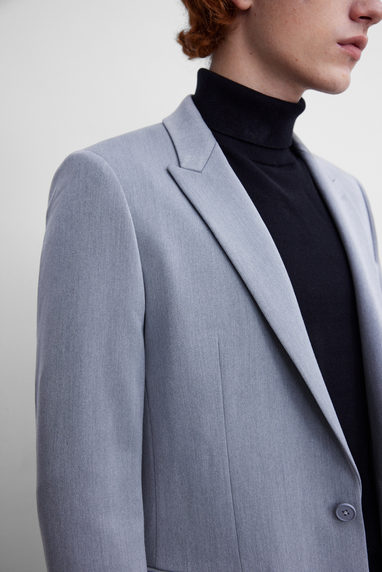 ur2021冬季新品男装时尚商务翻驳领一粒扣西装外套mf39s1ct2000 浅灰