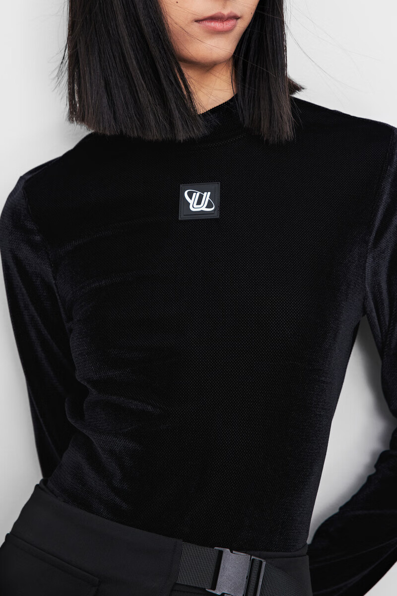 ur2021新品秋季女装欧美潮流章仔高领t恤衫wv37s4mn2001 正黑 l