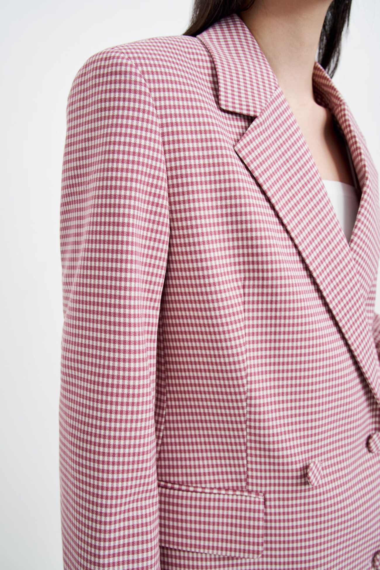 ur2021冬季新品女装复古格纹双排扣廓形西装外套wle2s1ce2000 冷粉色