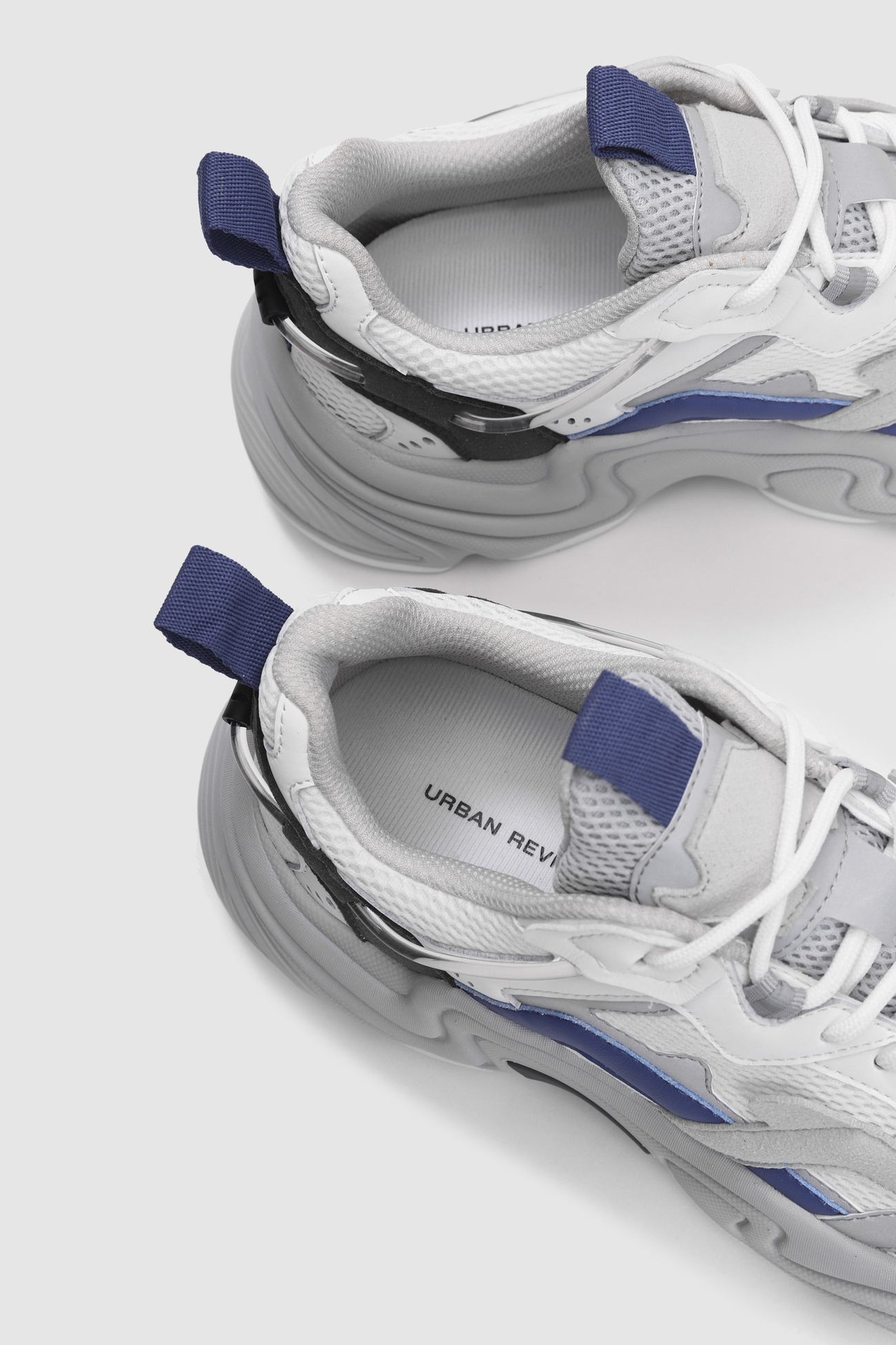 urban revivo2022春夏新品男士配件潮酷运动老爹鞋am12ts5n2002 浅灰