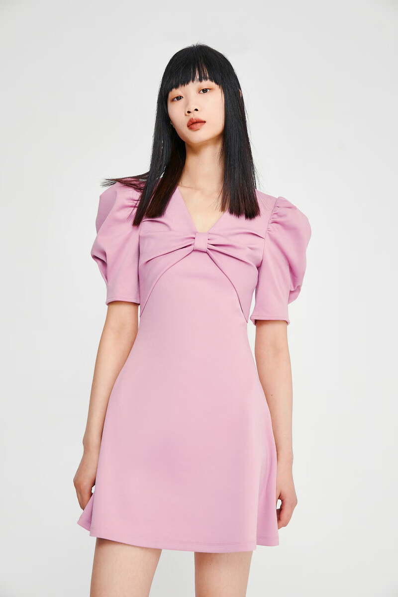 【明星同款】ur2021春夏新品青春女装甜美泡泡袖蝴蝶结宝藏连衣裙yu20