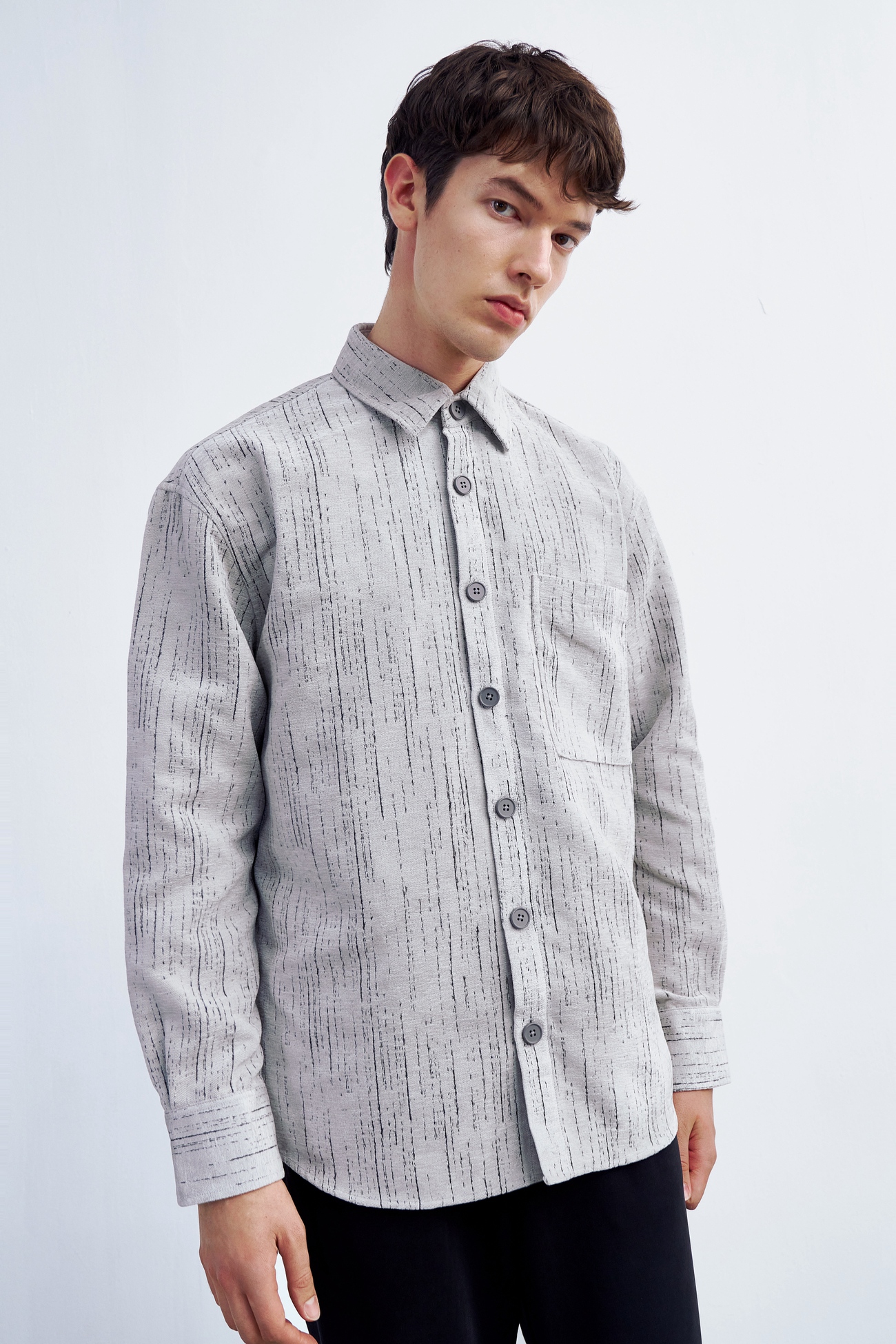 ur2022春季新品男装时尚潮流纹理宽松开襟衬衫mf04s2bn2011浅灰l