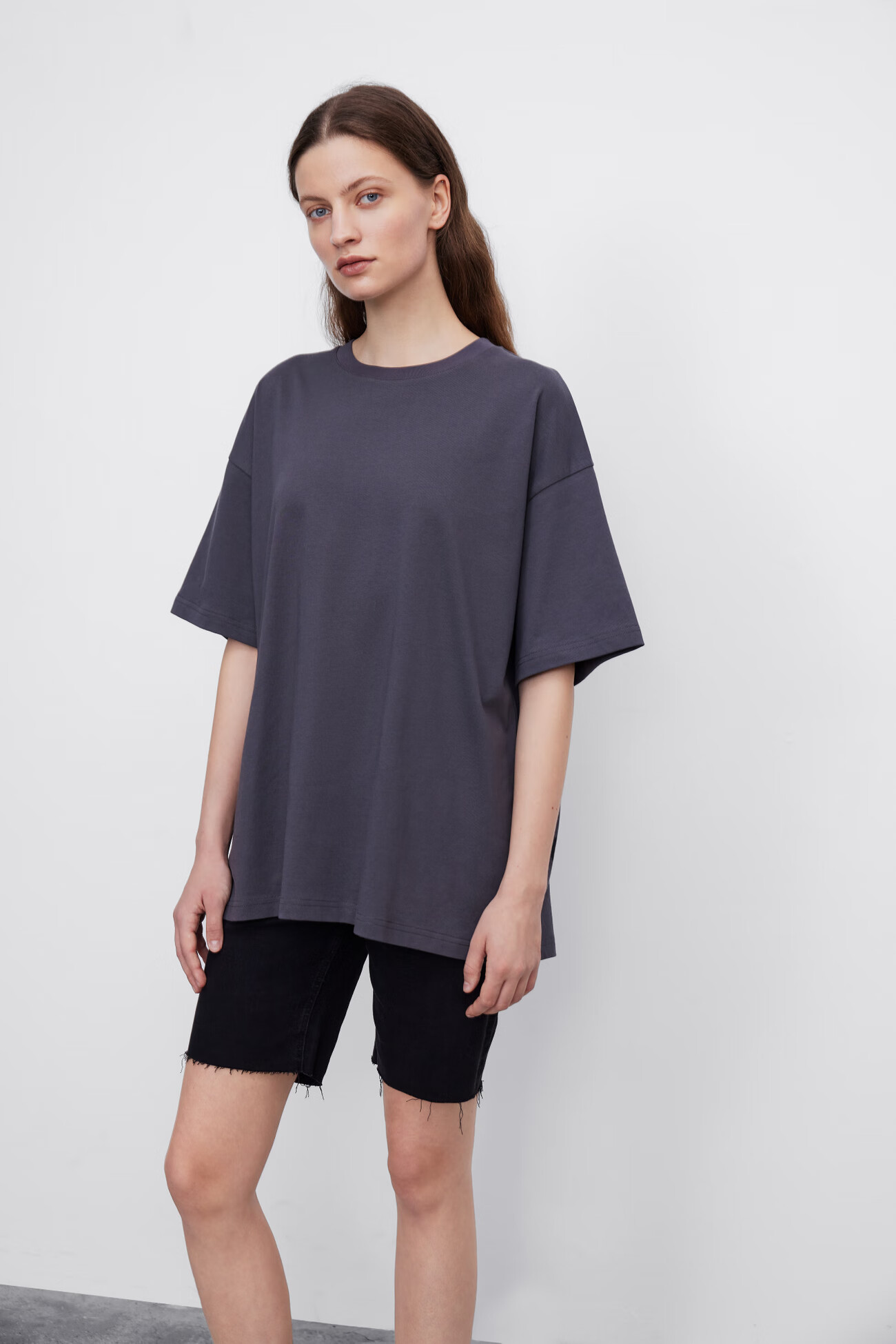 ur2022秋季新品女装潮流宽松落肩袖棉质薄短袖t恤wv31s4mn2001中灰l