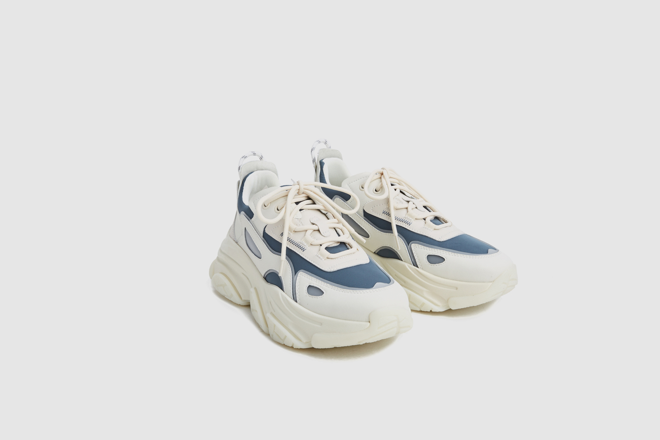 urbanrevivo2022春季新品男士配件潮流撞色老爹鞋am07ts5n2000象牙白