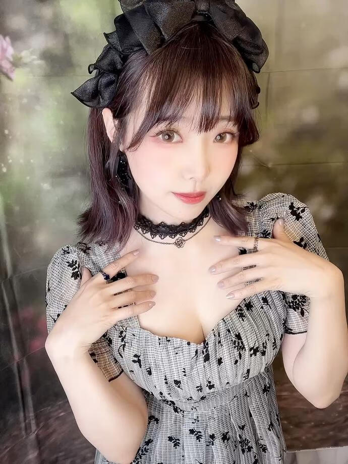 ElyEE子-Aug-Tier 3 [110P9V-745MB]