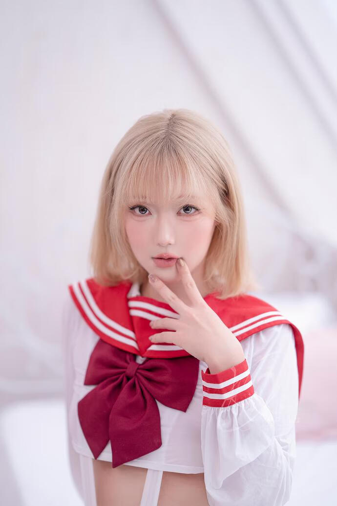 切切celia-小春日和制服 [39P-110MB]