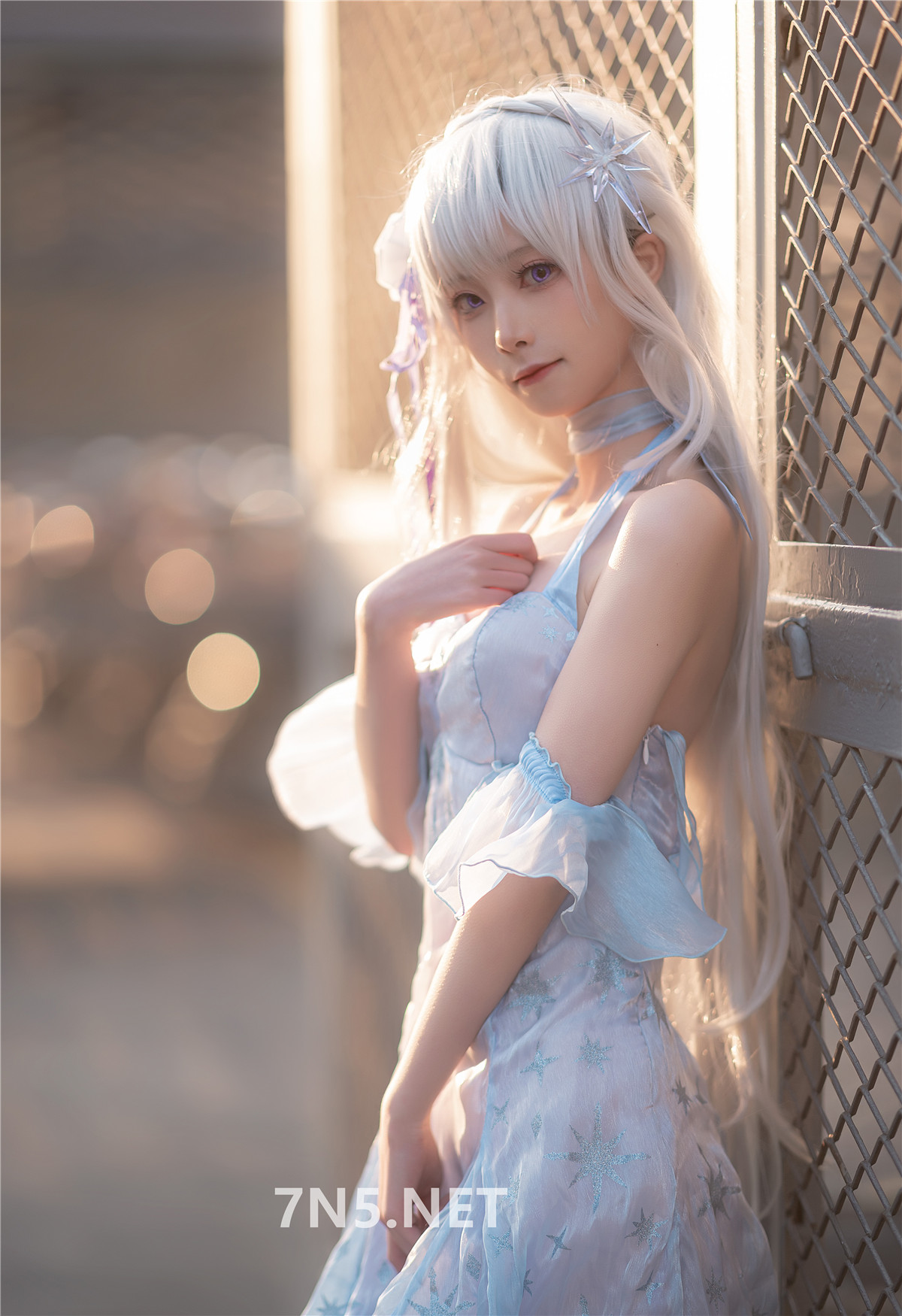 网络红人@坂坂白 艾米莉亚COS[10P/52.7M]