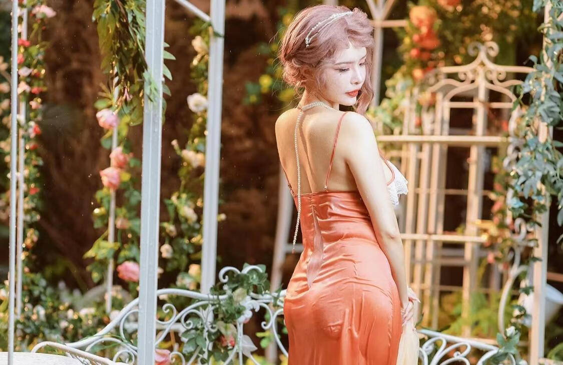 秋和柯基在线看图,夏小秋秋秋是谁