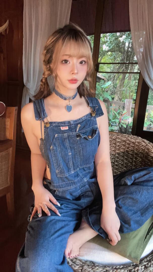 yuuhui玉汇-背带裤妹妹 [41P1V-210MB]