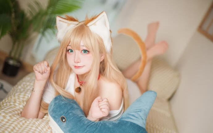 Halo_酱-黄豆粉 [18P-40MB]