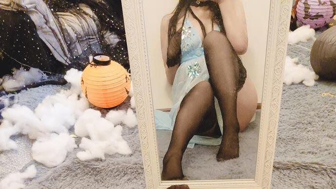 粗粗-礼装自拍 [28P-23MB]