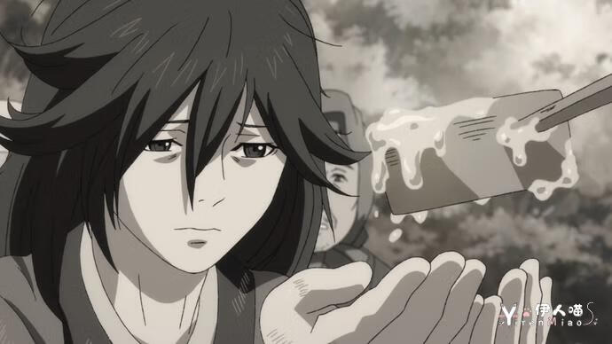 多罗罗母亲用手盛粥 (1).jpg