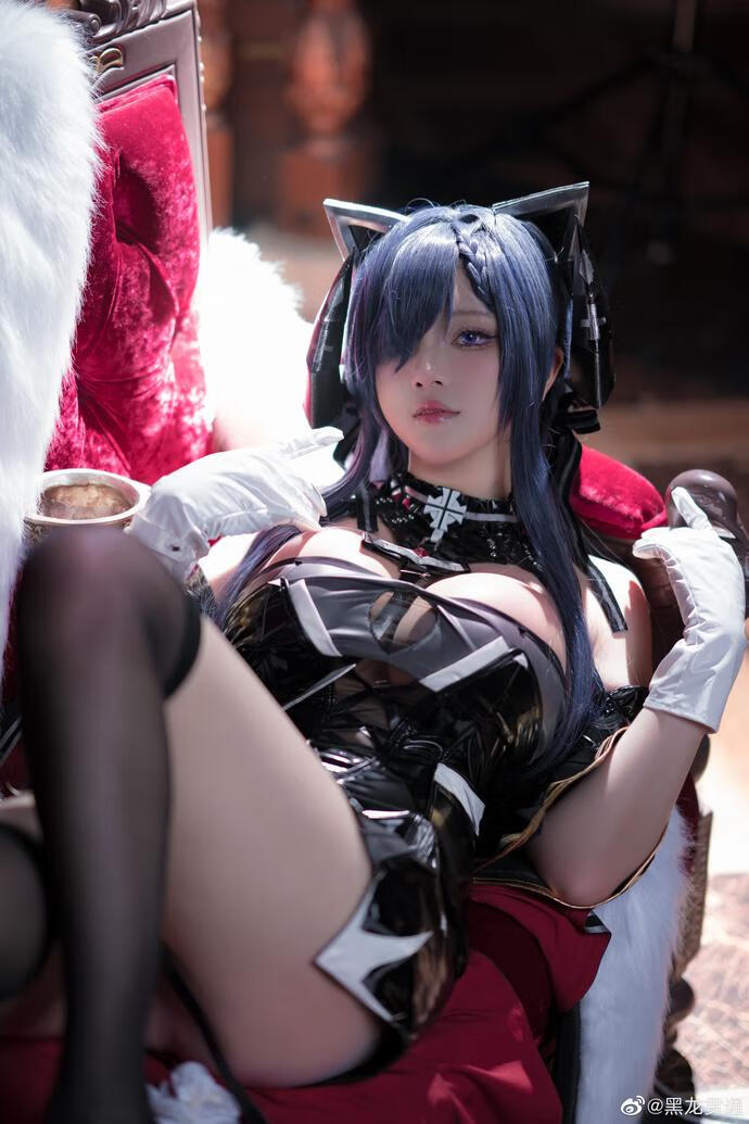 「COSPALY」碧蓝航线奥古斯特·冯·帕塞瓦尔-12P @黑龙贯通 (8).jpg 「COSPALY」碧蓝航线奥古斯特·冯·帕塞瓦尔-12P @黑龙贯通