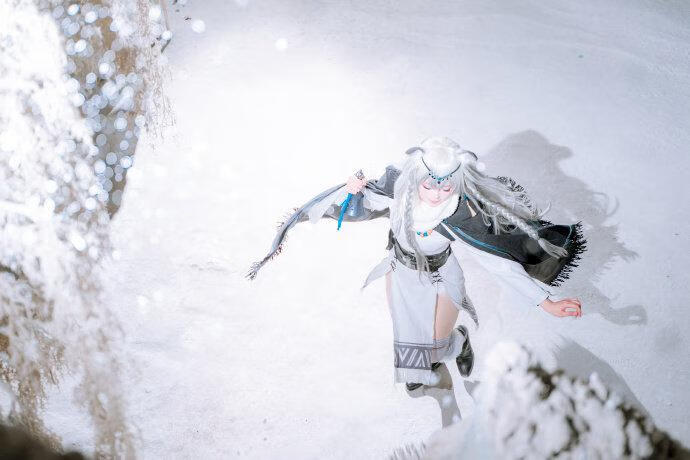 「COSPALY」明日方舟初雪-12P@黑龙贯通