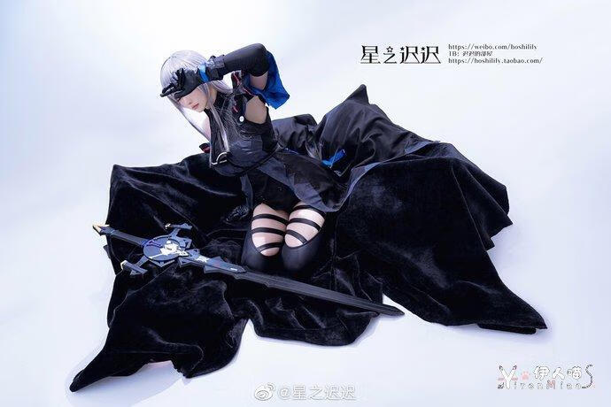 星之迟迟cosplay作品明日方舟角色斯卡蒂 (9).jpg