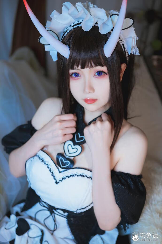 末夜787全套作品图合集 机器人女友白皙美眸惹人醉