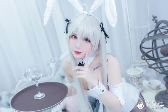 羊大真人全套cos图片合集 汹涌澎湃的大白兔天狼星