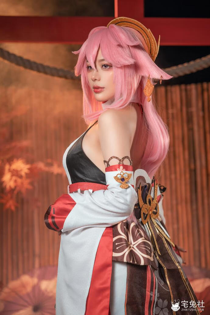 阿九从不咕咕 cosplay作品003 八重神子 (3) 宅兔社.jpg 阿九从不咕咕全套cos图片合集 肉墩墩的八重樱子你扛得住吗?