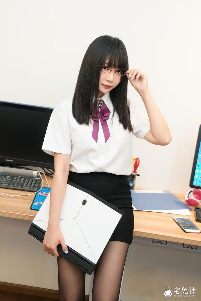 铭铭Kizami 作品合集 宅兔社 (3).jpg 铭铭Kizami全套作品图合集 肉感宝岛风情燃爆次元圈