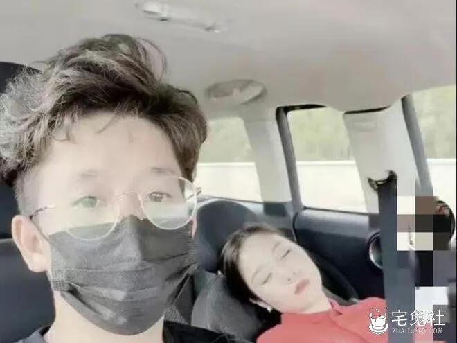 震惊！抖音花店老板娘8分25秒视频流出 播放的内容再次刷新道德底线