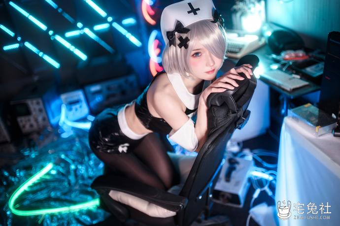 阿包也是兔娘 cosplay作品046 3月舰长图包 阿包护士 宅兔社.jpg 阿包也是兔娘私人订制多少钱?创可贴道具在哪部cos图集中出现过?