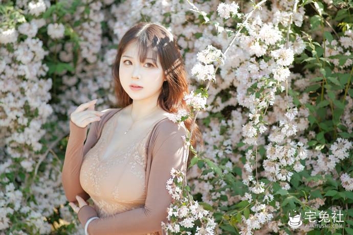 皮皮奶可可爱了啦全套作品图合集 娇媚F型大车灯妹子